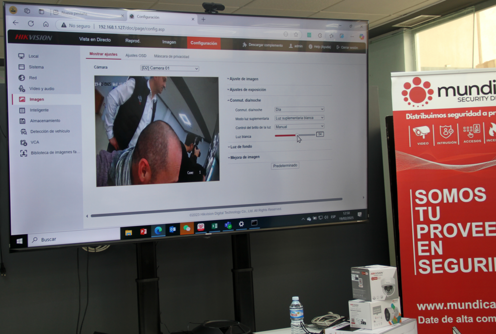 detalle taller mundicam configuracion IA cámaras hikvision